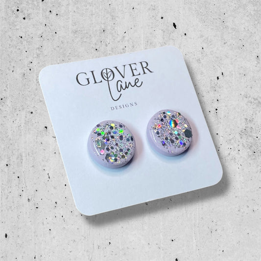 Holographic studs