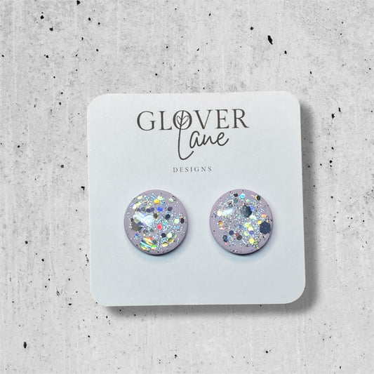 Holographic studs