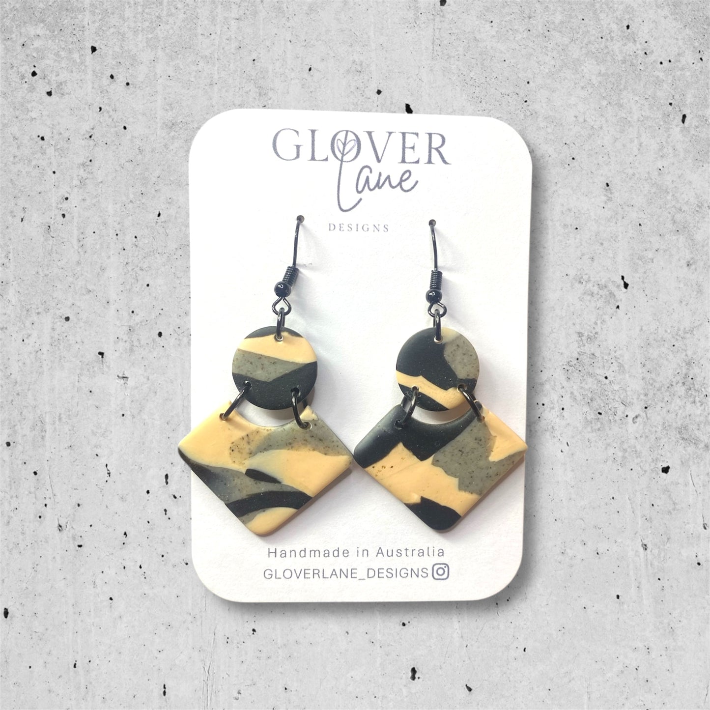Rosie Marble Dangle - Peach Marble