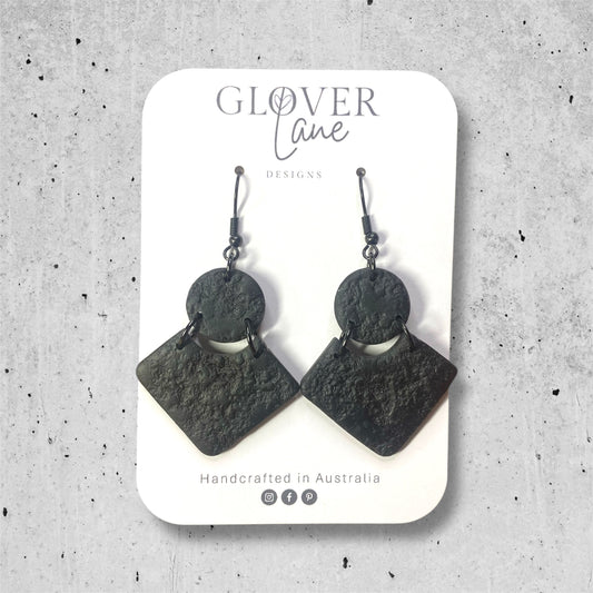 Rosie Embossed Dangle - Black