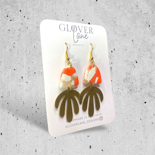 Koi Arch Dangle